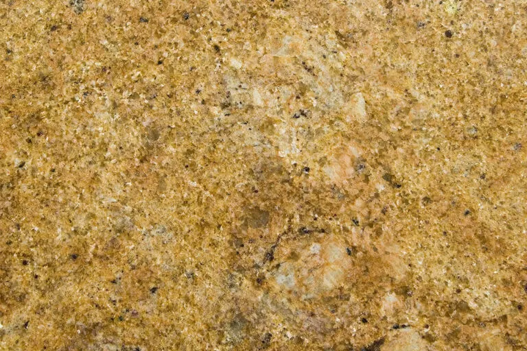 Гранит премиум класса Kashmir Gold. Месторождение: Индия. Цвет: золотой