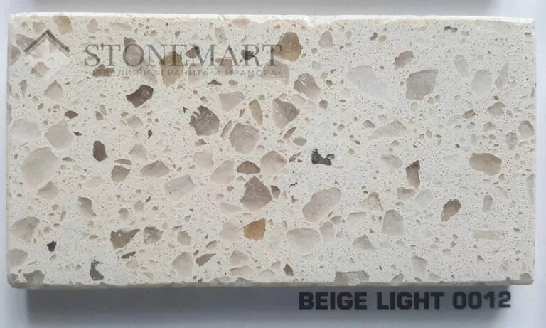 Камень: кварцит. Декор: Beige Light 0012. Цвет: бежевый с крупными и мелкими вкраплениями