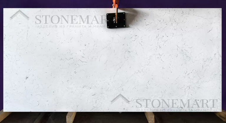 Камень: кварцит. Декор: Statuario White