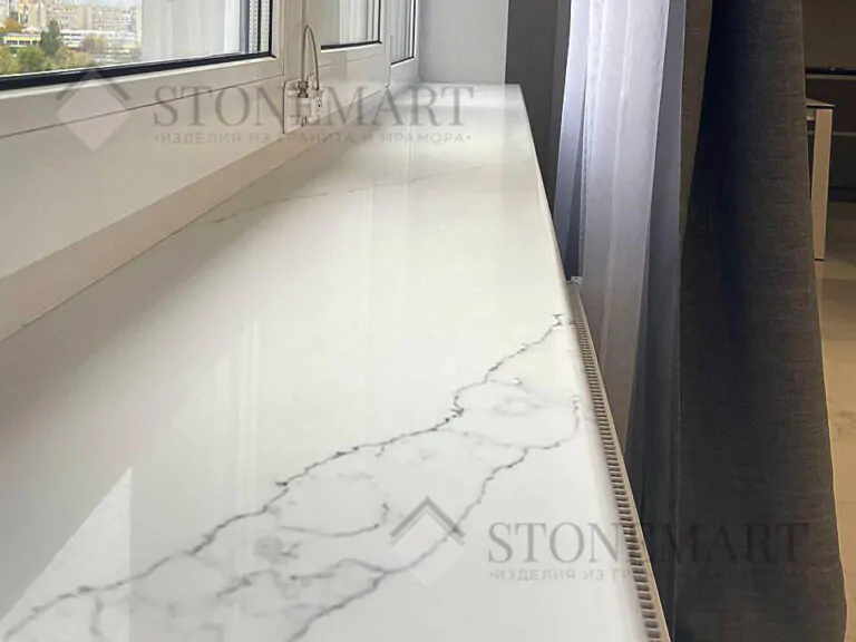 Подоконник из кварца Avant Quartz. Декор: Calacatta Eno. Толщина 40мм